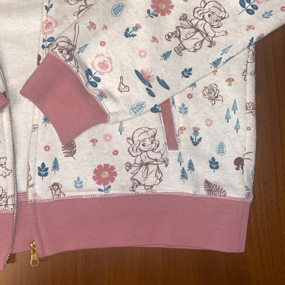 Limited Edition Disney Animators Collection Jacket - Picture 10 of 17
